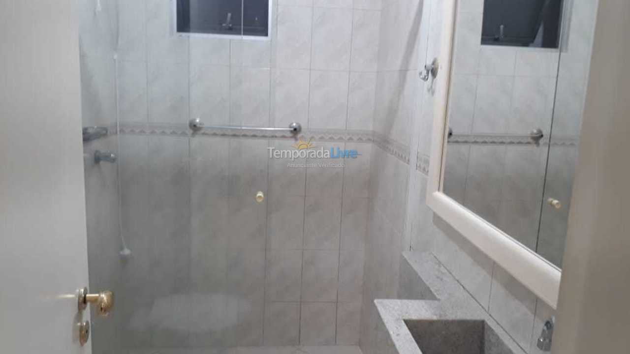 Apartamento para alquiler de vacaciones em Itapema (Meia Praia)