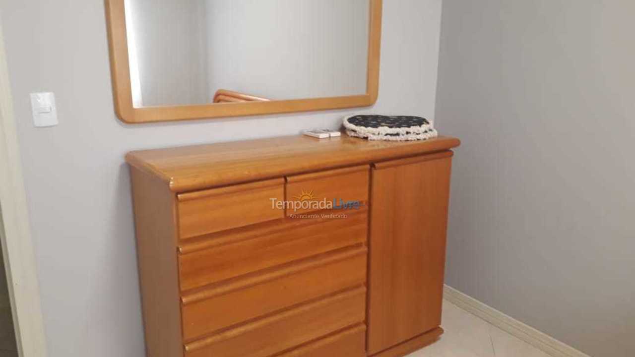 Apartamento para alquiler de vacaciones em Itapema (Meia Praia)