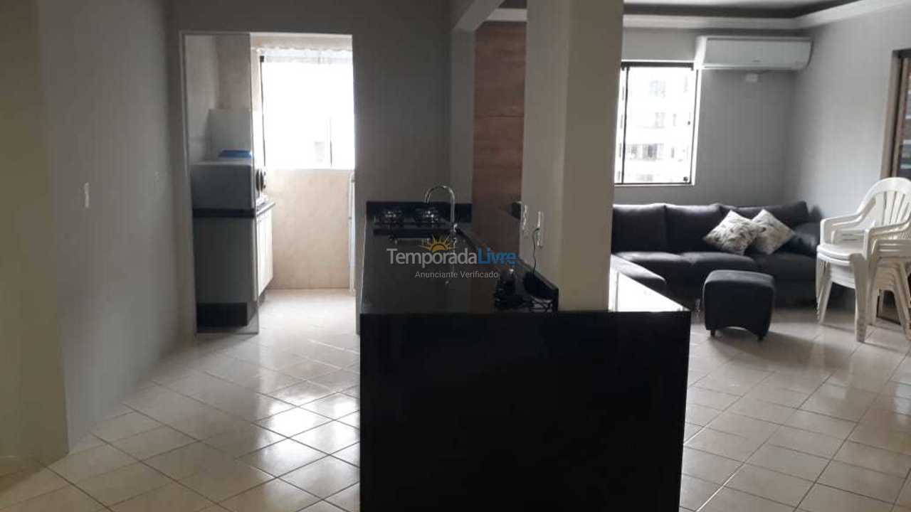 Apartamento para alquiler de vacaciones em Itapema (Meia Praia)