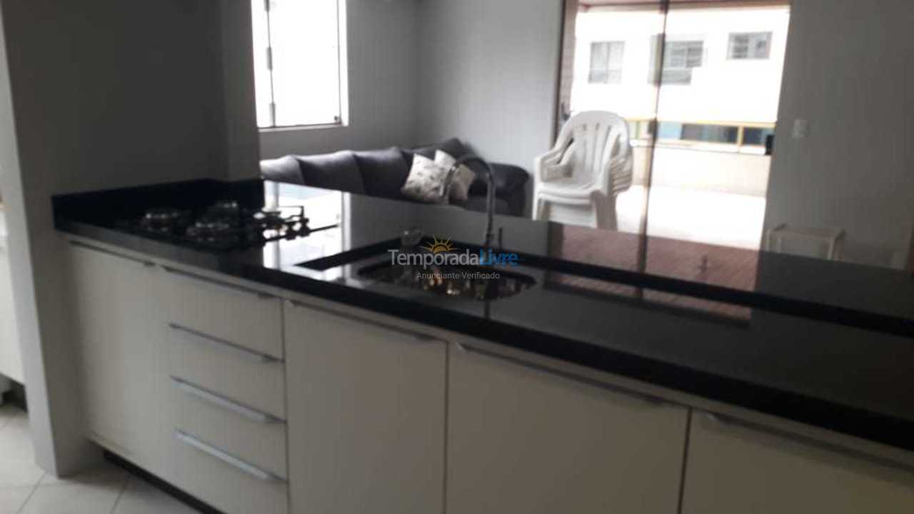 Apartamento para alquiler de vacaciones em Itapema (Meia Praia)