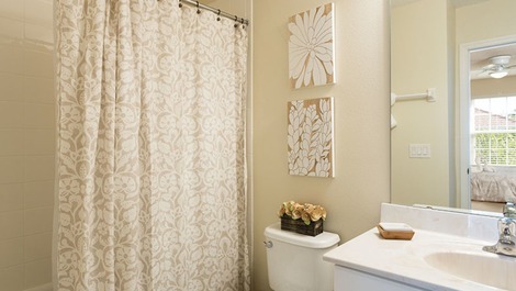 Bright and Bright House for Your Disney Vacation