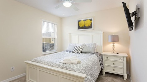 Bright and Bright House for Your Disney Vacation