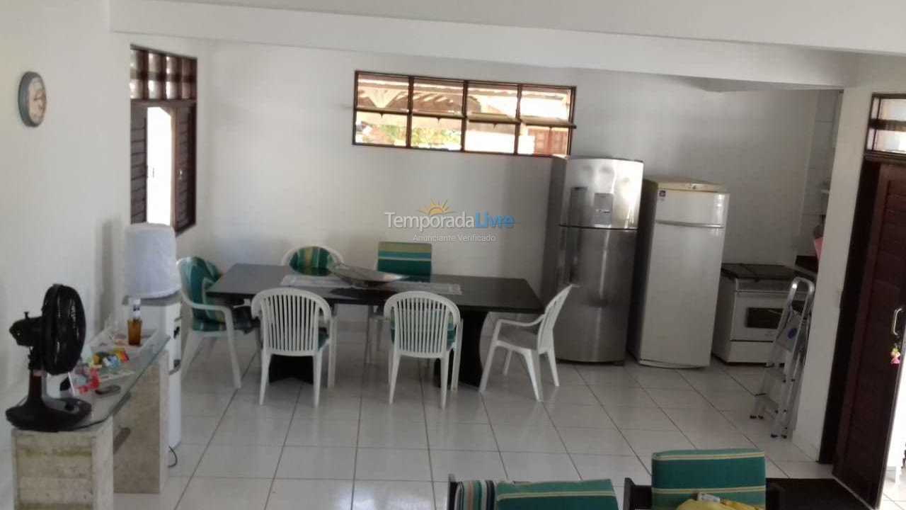 Casa para aluguel de temporada em Barra de São Miguel (São Miguel Alagoas)