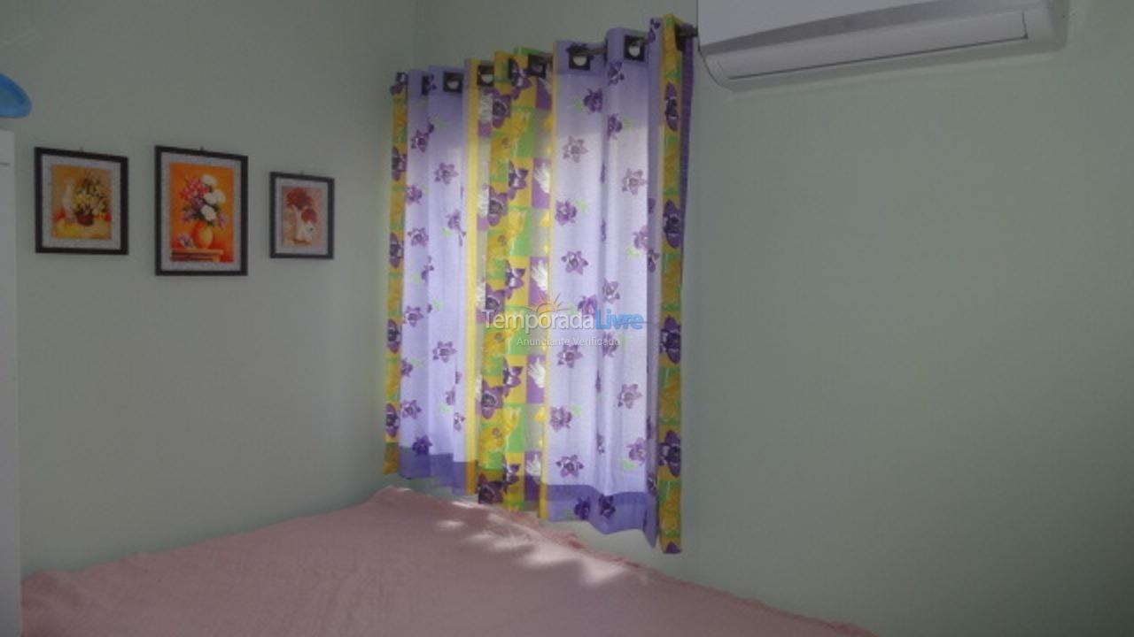 Apartamento para aluguel de temporada em Balneário Camboriú (Praia Central)