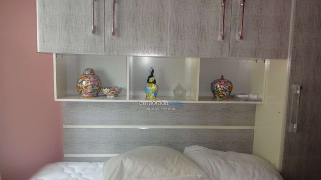 Apartamento para aluguel de temporada em Balneário Camboriú (Praia Central)