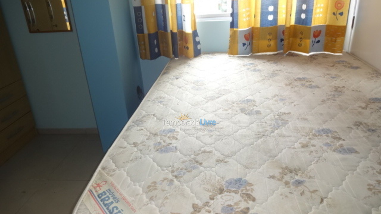 Apartamento para aluguel de temporada em Balneário Camboriú (Praia Central)