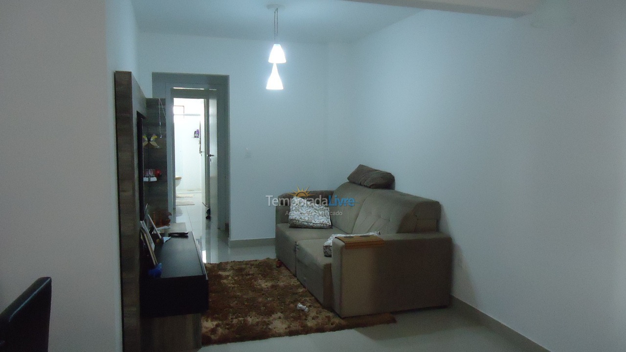 Apartamento para aluguel de temporada em Itapema (Meia Praia)