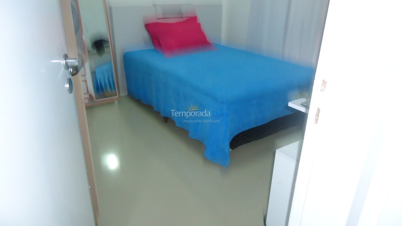 Apartamento para aluguel de temporada em Itapema (Meia Praia)