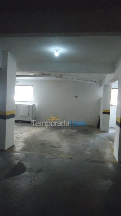 Apartamento para aluguel de temporada em Itapema (Meia Praia)