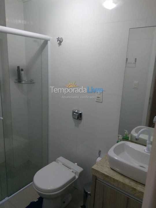 Apartamento para aluguel de temporada em Itapema (Meia Praia)