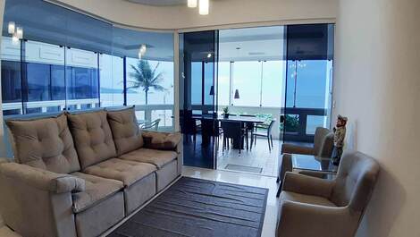 Apartamento Frente Mar!