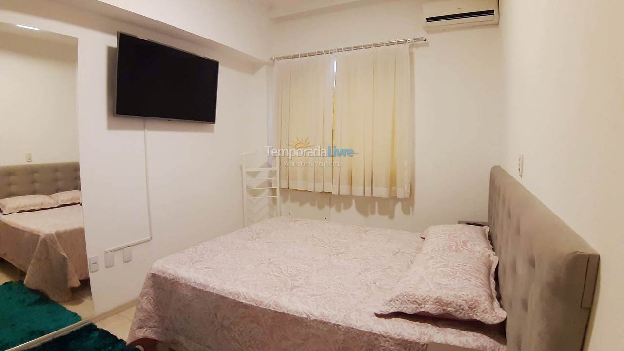 Apartamento para aluguel de temporada em Itapema (Meia Praia)