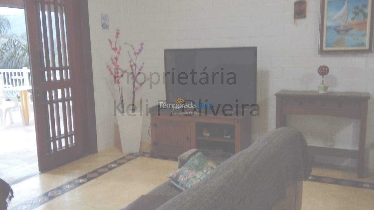 Casa para aluguel de temporada em Ubatuba (Praia do Tenório)