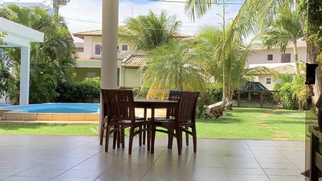 Casa para aluguel de temporada em Camaçari (Praia de Guarajuba)