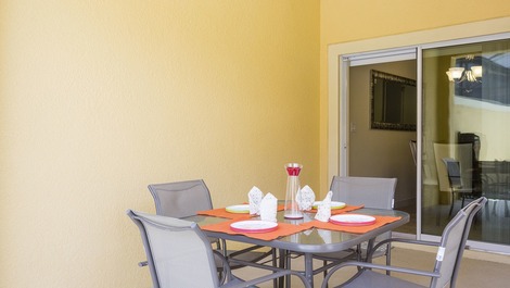 Beautiful Family Vacation Home Option at Disney