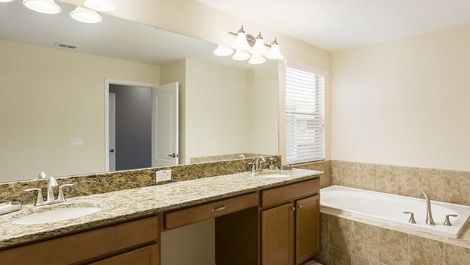 Casa Espaçosa em Kissimme, Próxima aos Parques da Disney