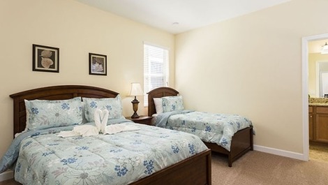 Equipped House in Orlando - Great for Holidays