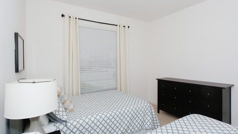 Complete House in Gated Community in Orlando