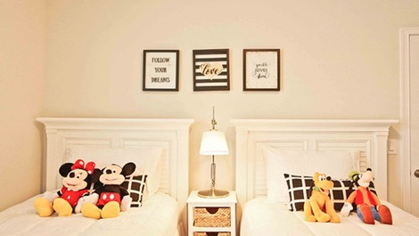 Ótima Casa em Condomínio Bem Localizado - Pertinho da Disney