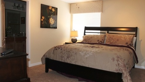 Hermosa casa ubicada en un complejo de condominios en Kissimmee