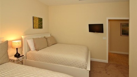 Hermosa casa ubicada en un complejo de condominios en Kissimmee