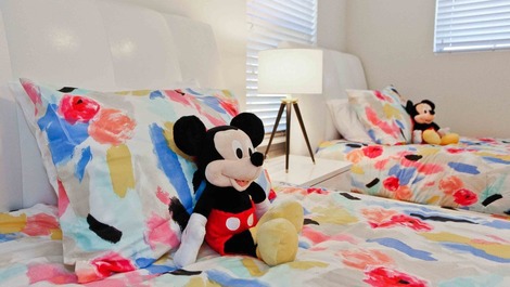 Casa com Piscina Privativa Perto da Disney - Acomoda até 12 Hóspedes