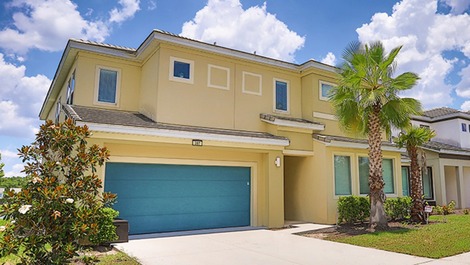 Excelente casa en condominio cerca de los parques de Orlando