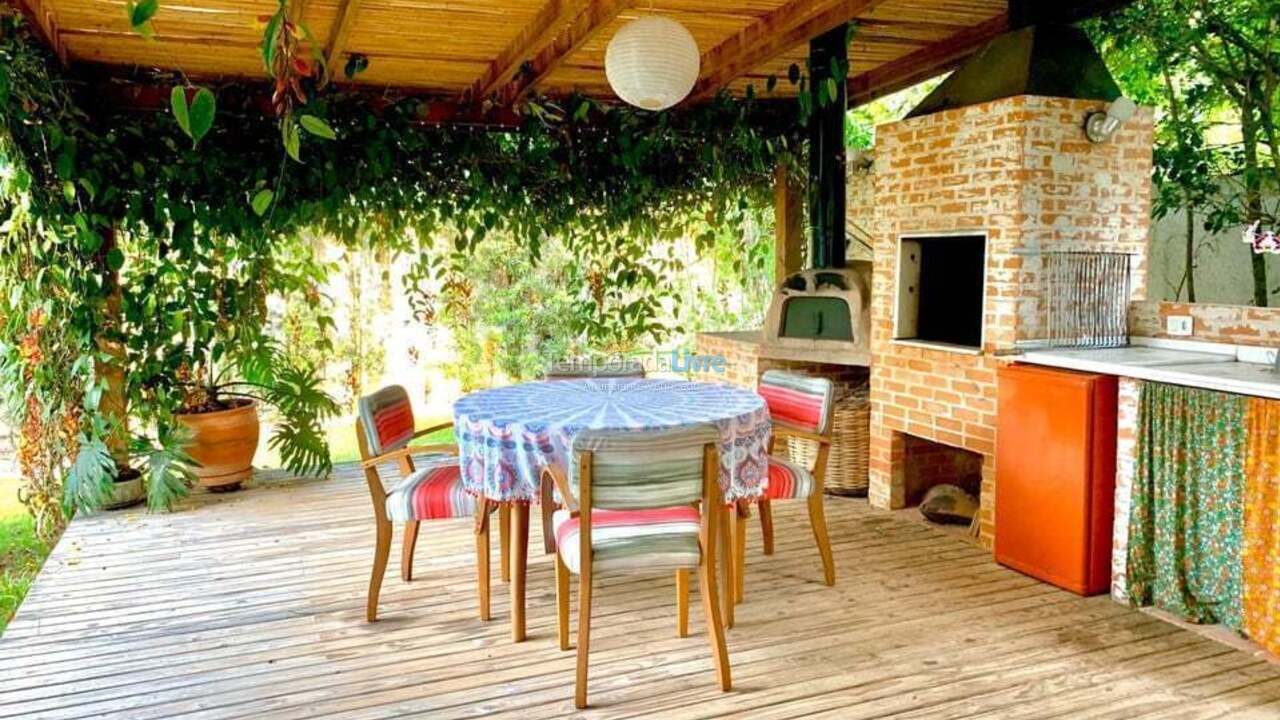 Casa para alquiler de vacaciones em Florianopolis (Campeche)