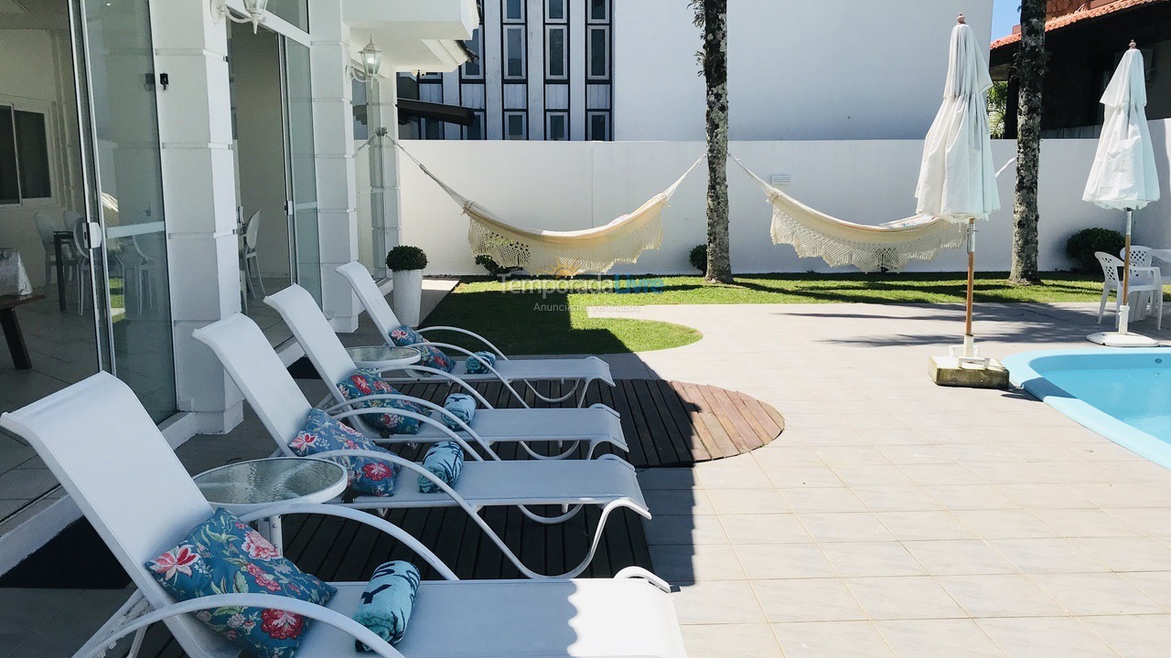 Casa para aluguel de temporada em Florianopolis (Jurerê Internacional)