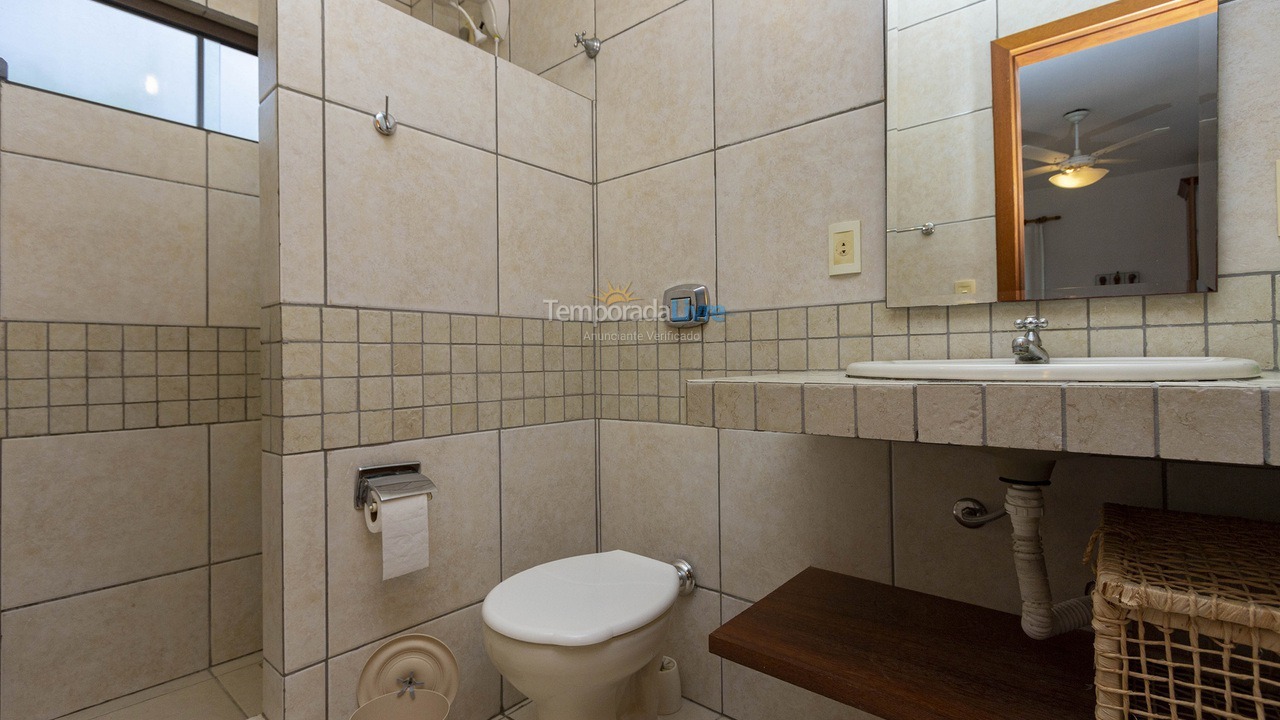 Casa para aluguel de temporada em Bombinhas (Mariscal)