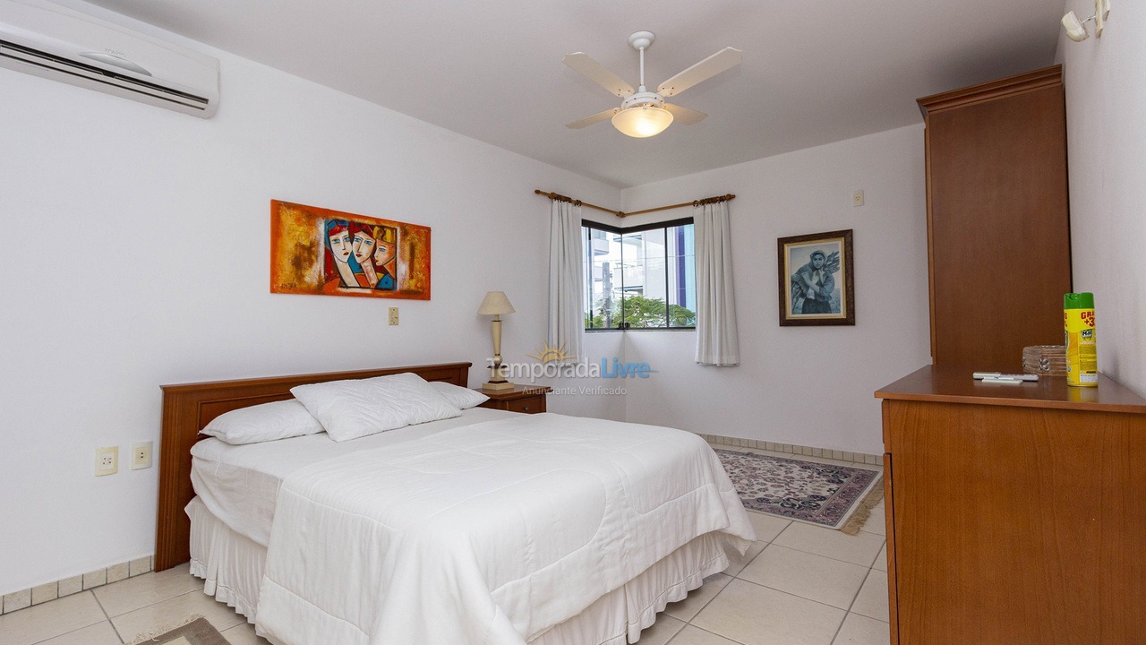 Casa para aluguel de temporada em Bombinhas (Mariscal)