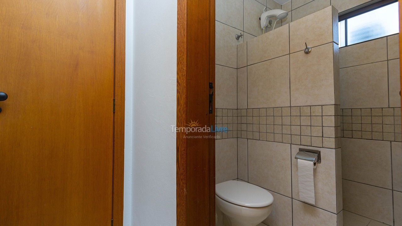 Casa para aluguel de temporada em Bombinhas (Mariscal)