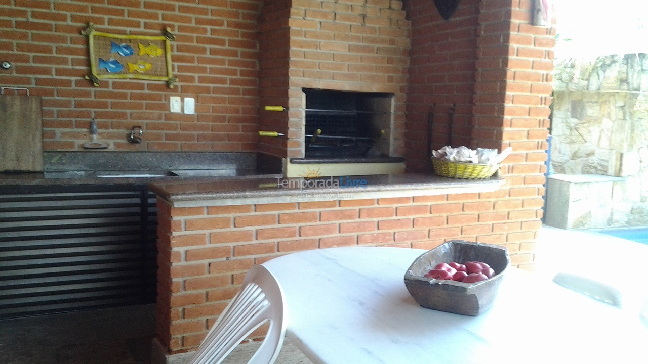 Casa para aluguel de temporada em Bertioga (Riviera de São Lourenço)