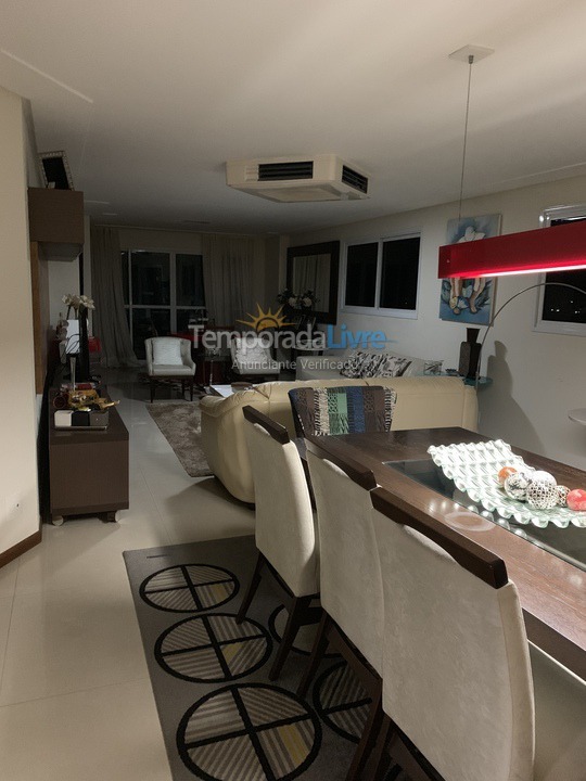 Apartment for vacation rental in Guarapari (Praia do Morro)