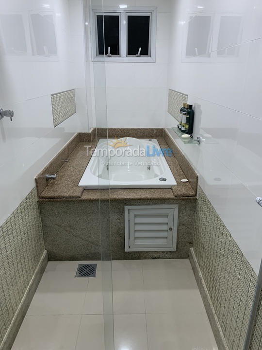 Apartment for vacation rental in Guarapari (Praia do Morro)