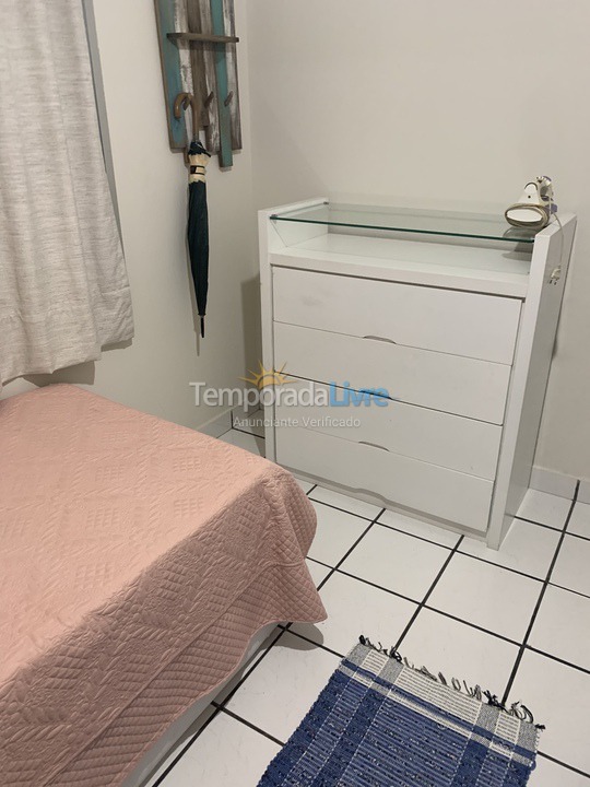 Apartamento para aluguel de temporada em Vila Velha (Praia da Costa)