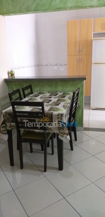 Apartment for vacation rental in Praia Grande (Vila Tupi)