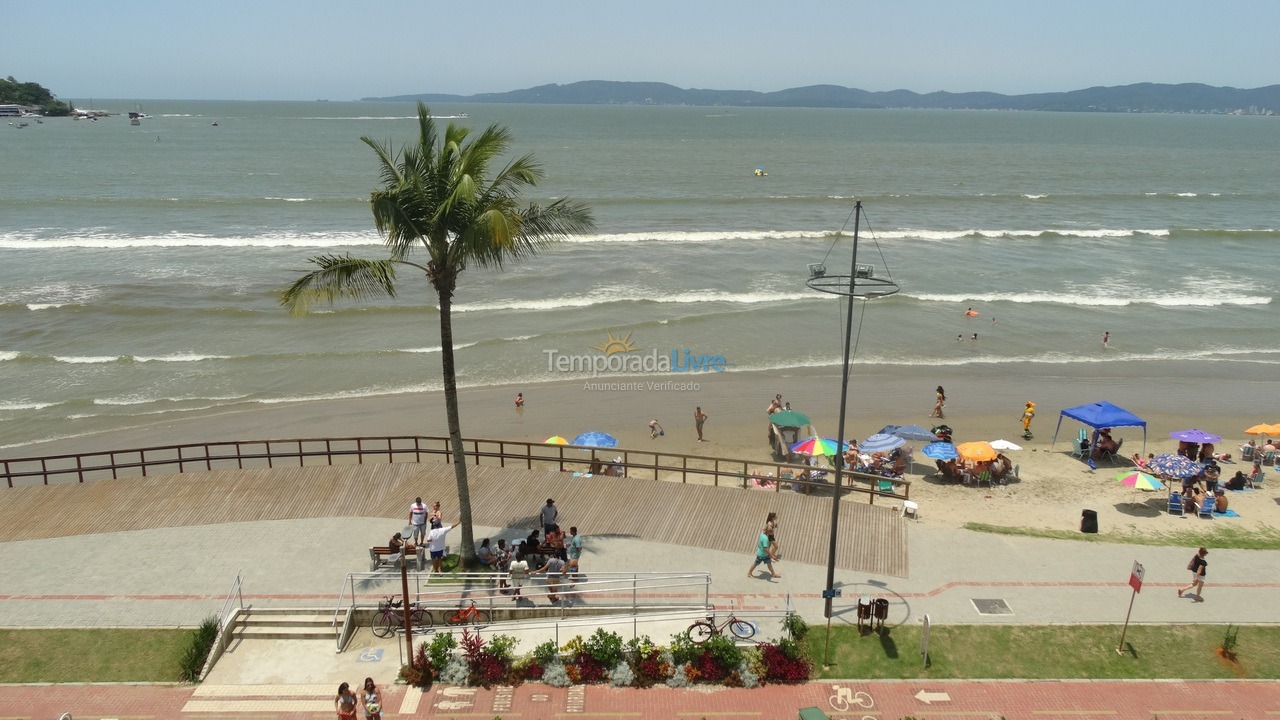 Apartment for vacation rental in Itapema (Centro)