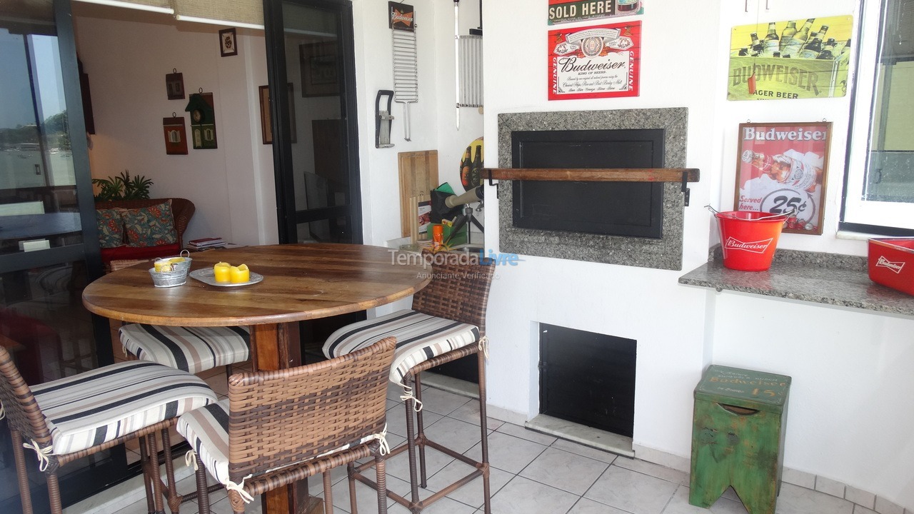 Apartment for vacation rental in Itapema (Centro)