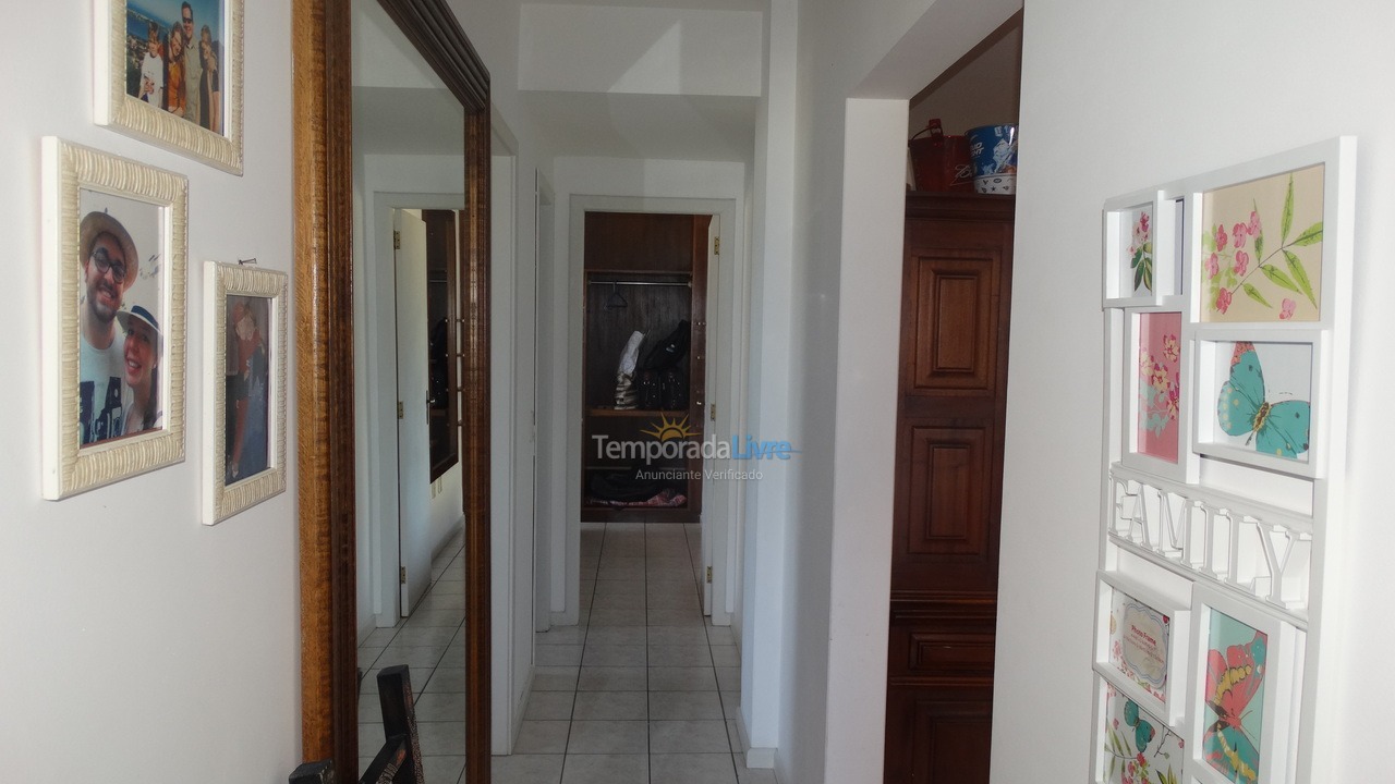 Apartment for vacation rental in Itapema (Centro)