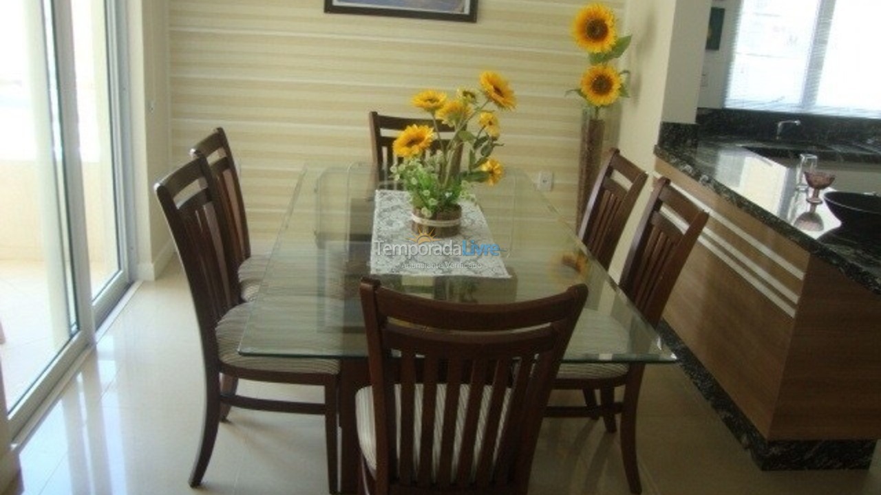 Apartamento para alquiler de vacaciones em Bombinhas (Praia de Bombas)