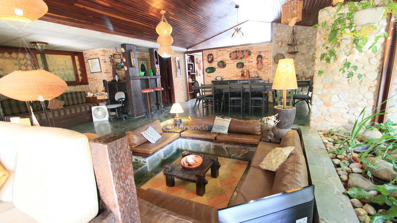 Casa para alquiler de vacaciones em Ubatuba (Praia do Tenório)