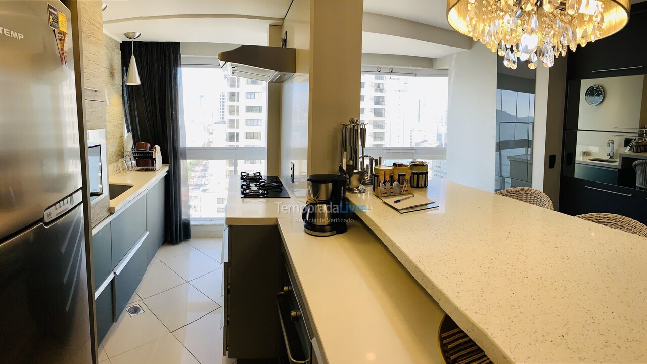 Apartment for vacation rental in Balneário Camboriú (Centro)