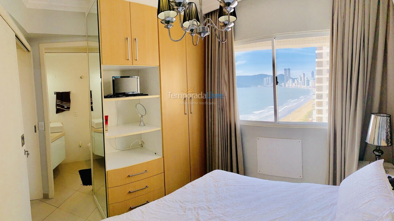 Apartment for vacation rental in Balneário Camboriú (Centro)