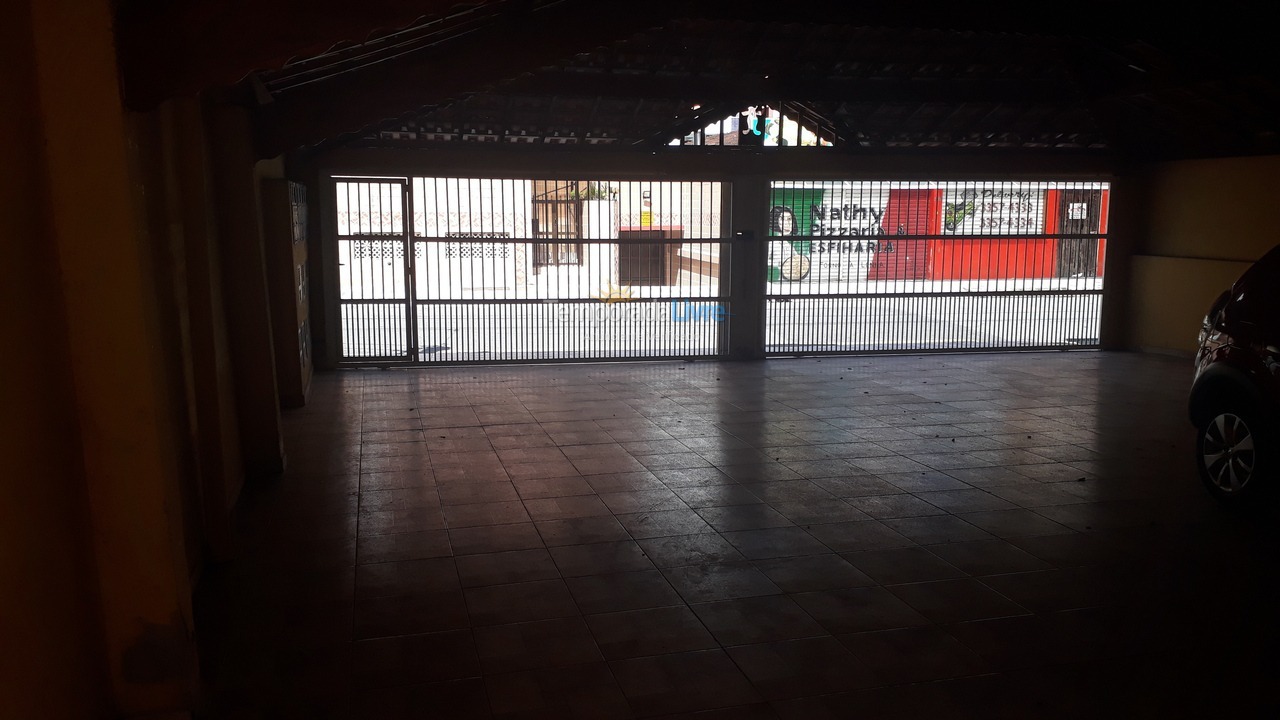 House for vacation rental in Praia Grande (Vila Tupi)