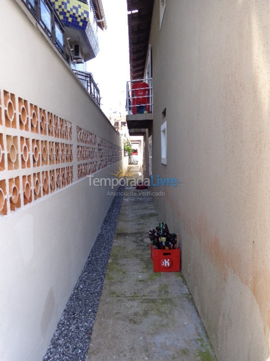 Apartamento para aluguel de temporada em São Francisco do Sul (Prainha)