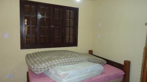 Casa de 4 dormitorios en Prainha, a 350 metros del mar, cisterna, barbacoa