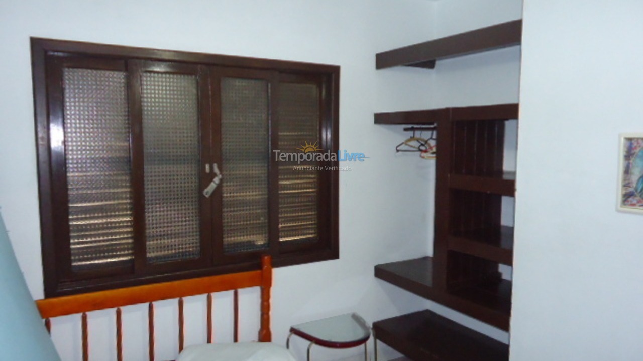 Casa para alquiler de vacaciones em São Francisco do Sul (Prainha)