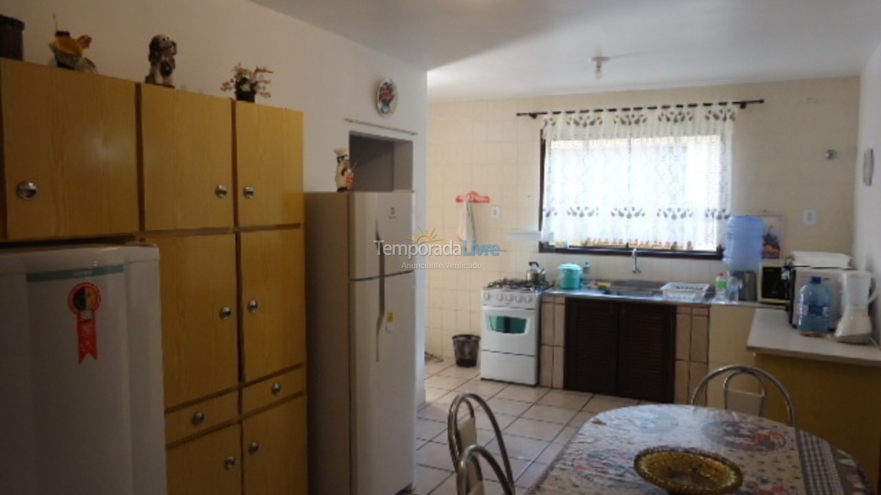 Casa para alquiler de vacaciones em São Francisco do Sul (Prainha)