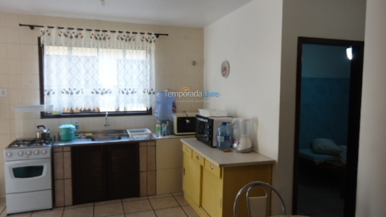 Casa para alquiler de vacaciones em São Francisco do Sul (Prainha)